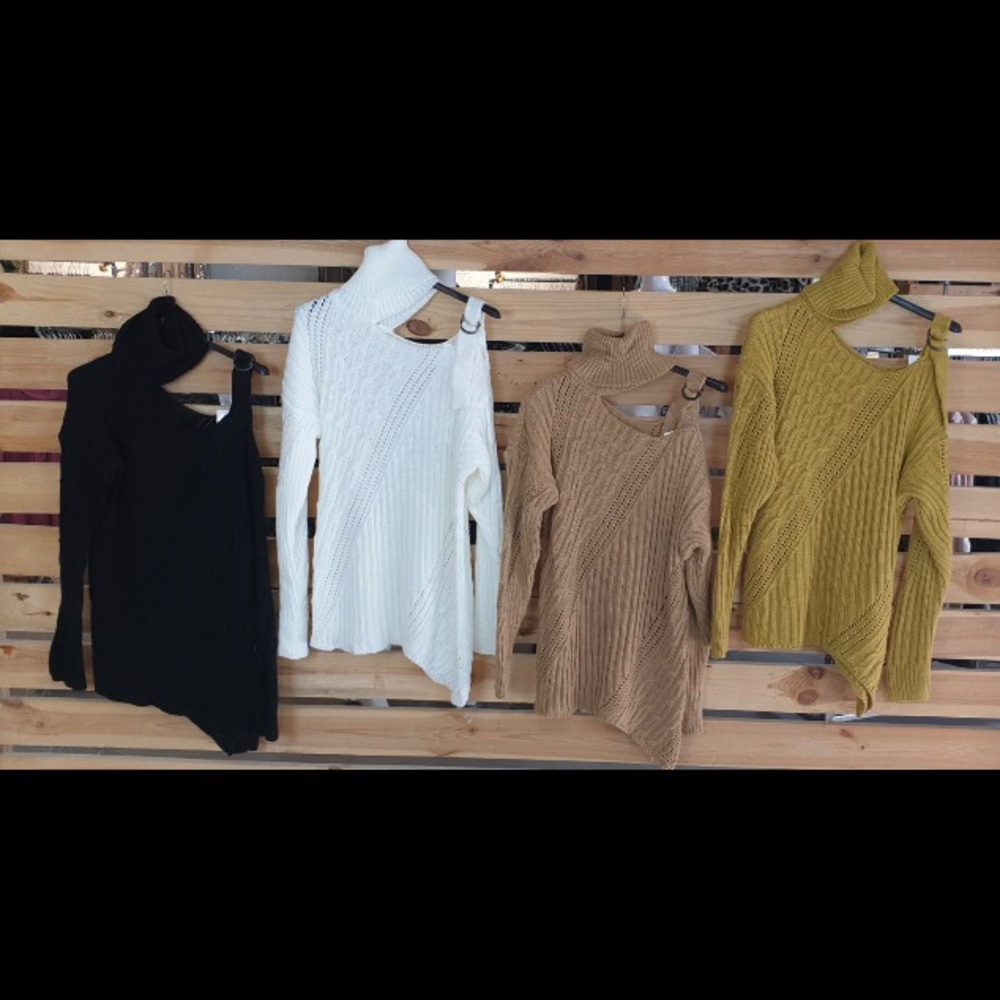 Zen (made in Italy) tops, sweaters, jackets.